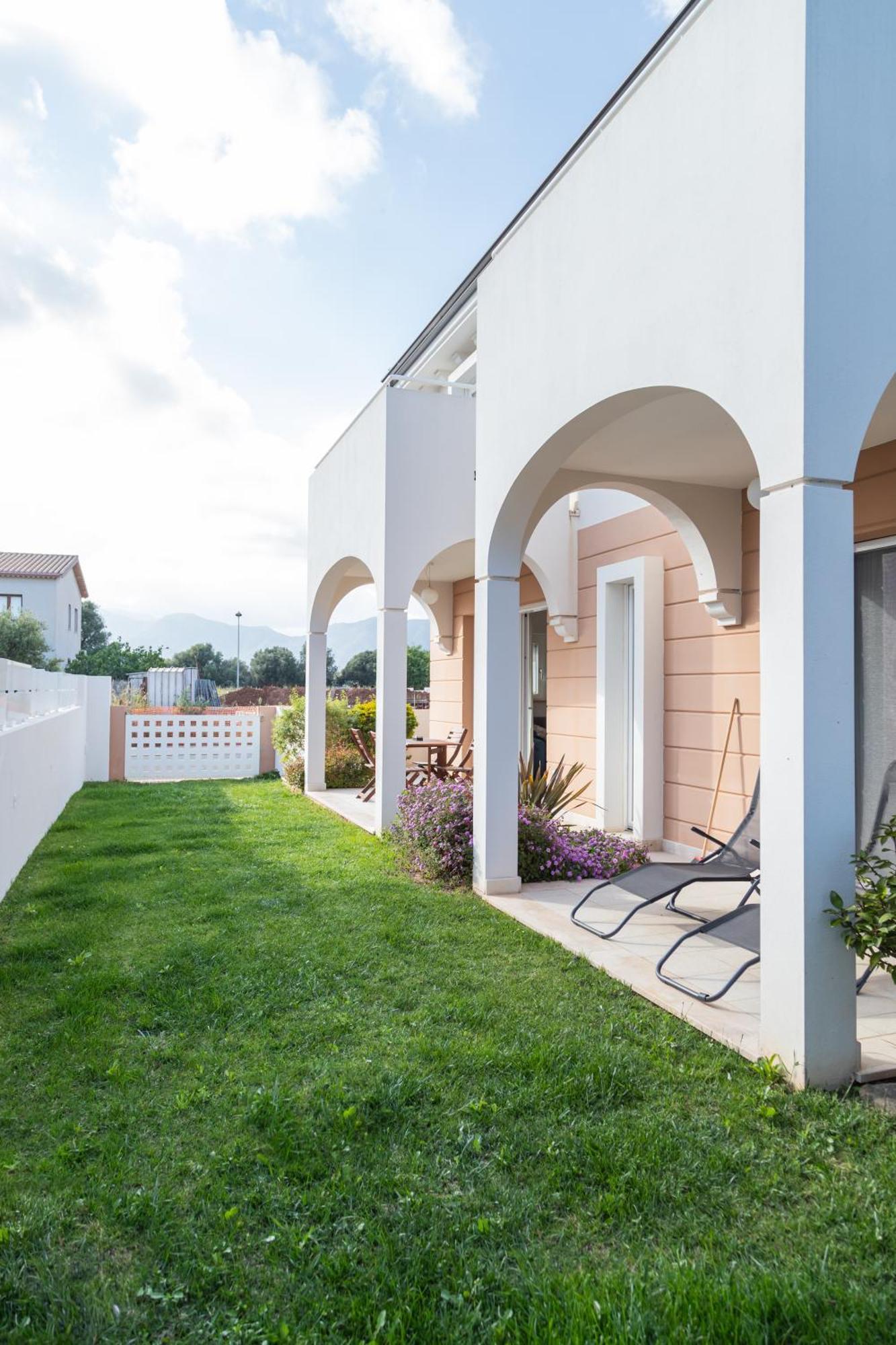 Residenza Del Barone Luxury House - Pula, Sardegna Apartment Exterior photo
