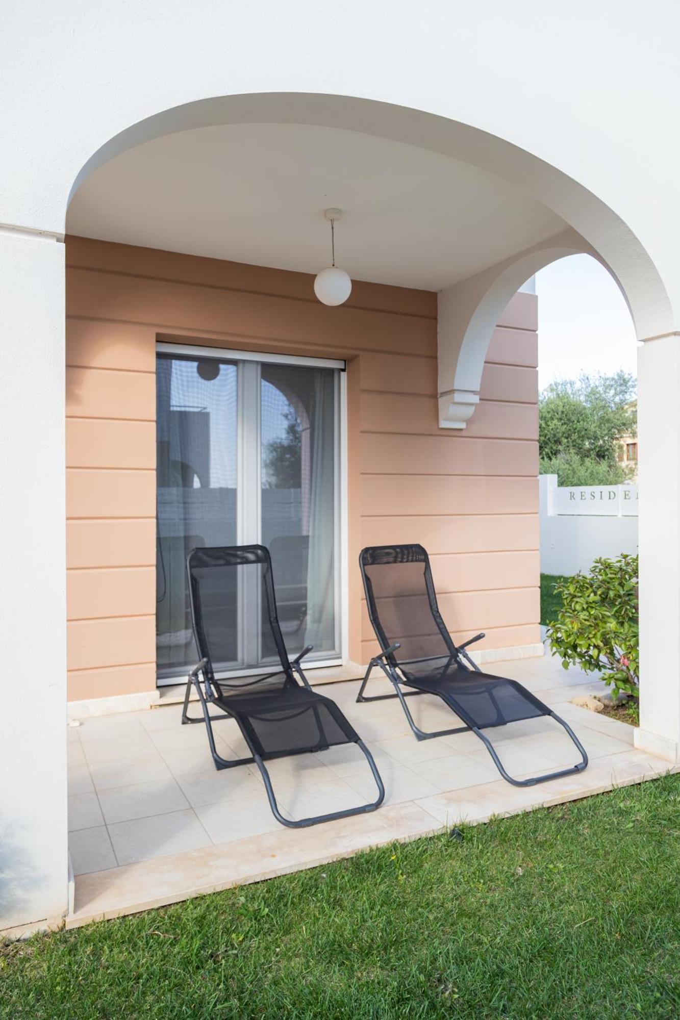 Residenza Del Barone Luxury House - Pula, Sardegna Apartment Exterior photo
