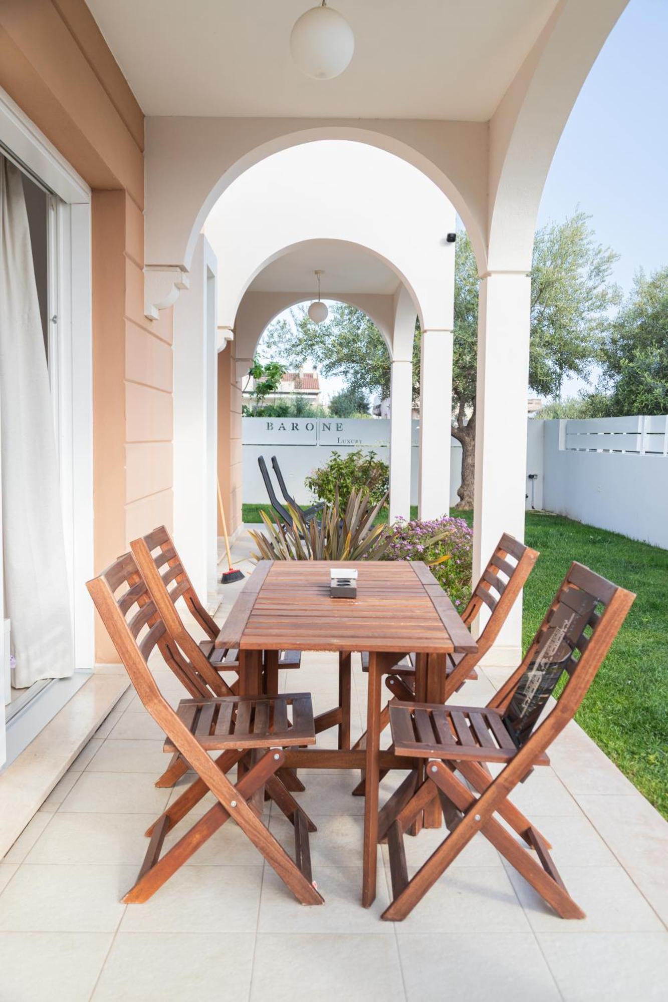 Residenza Del Barone Luxury House - Pula, Sardegna Apartment Exterior photo